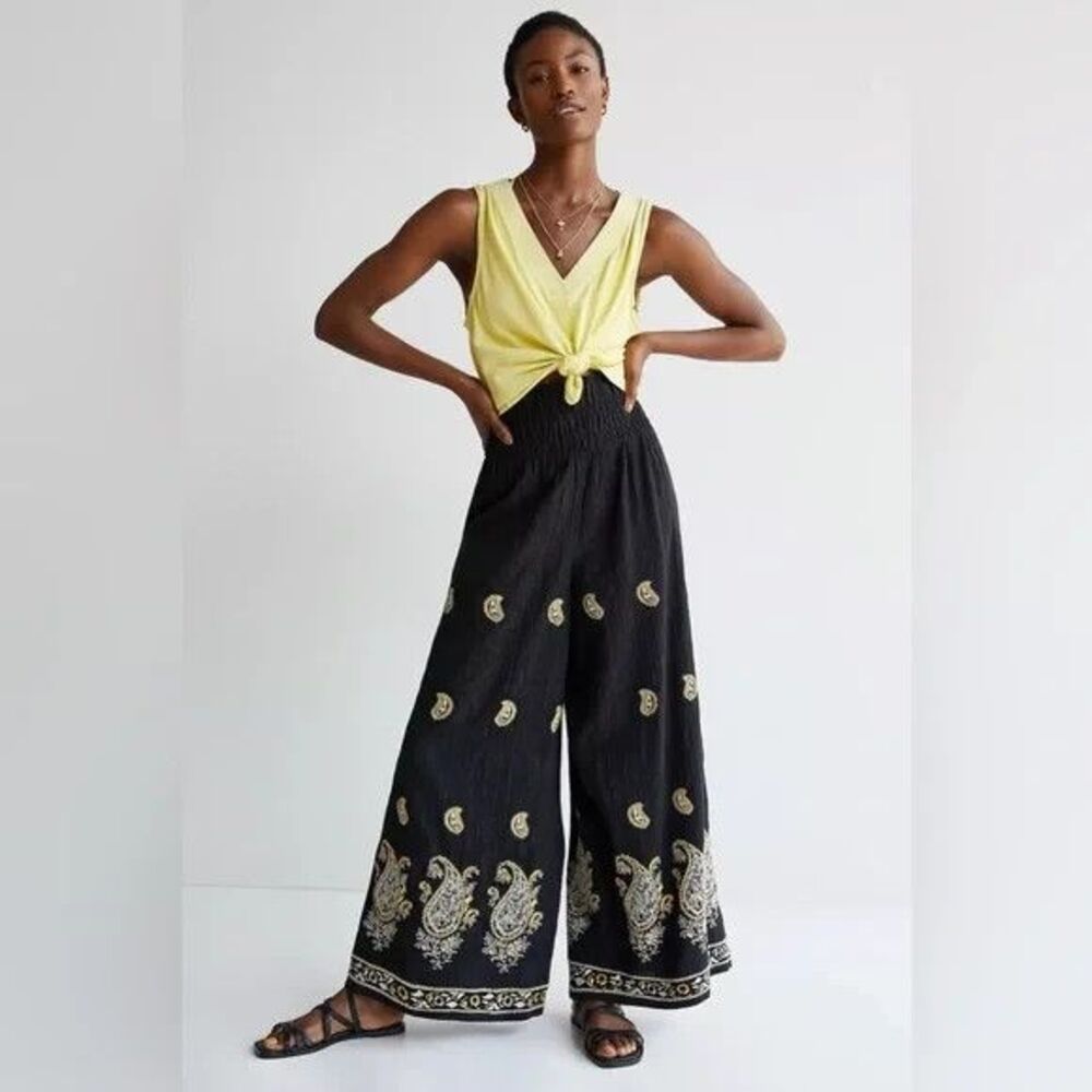 Size Small Anthropologie Smocked Wide Leg Embroidered Pants lined boho festival